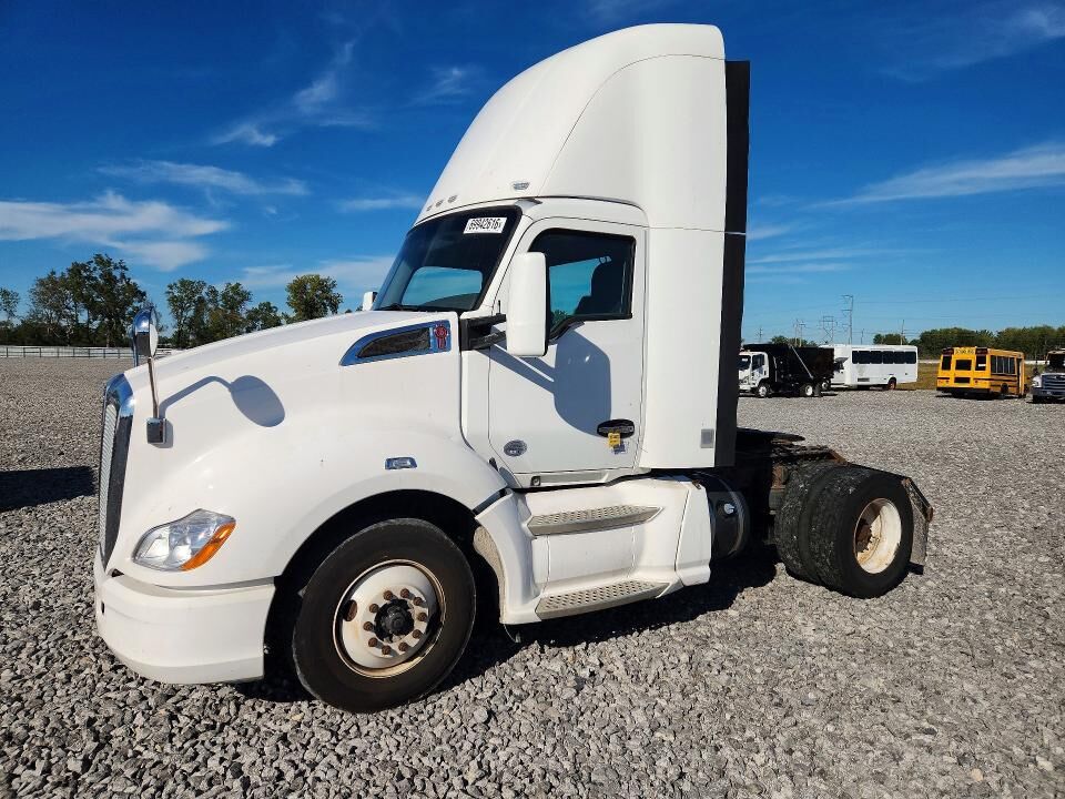 2014 KENWORTH T680