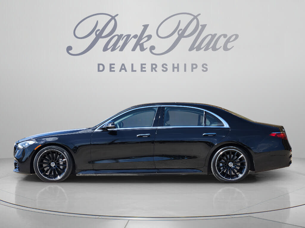 2022 Mercedes-Benz S-Class