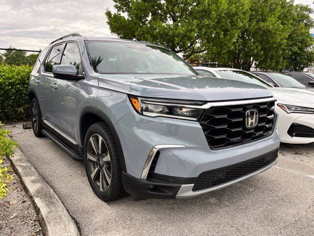 2023 HONDA Pilot