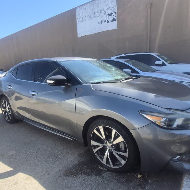 2017 NISSAN Maxima