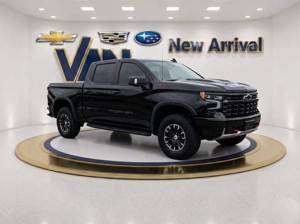 2024 CHEVROLET Silverado