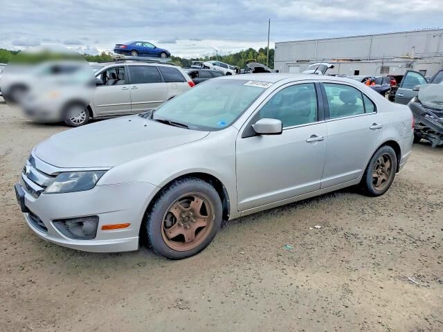 2011 FORD Fusion