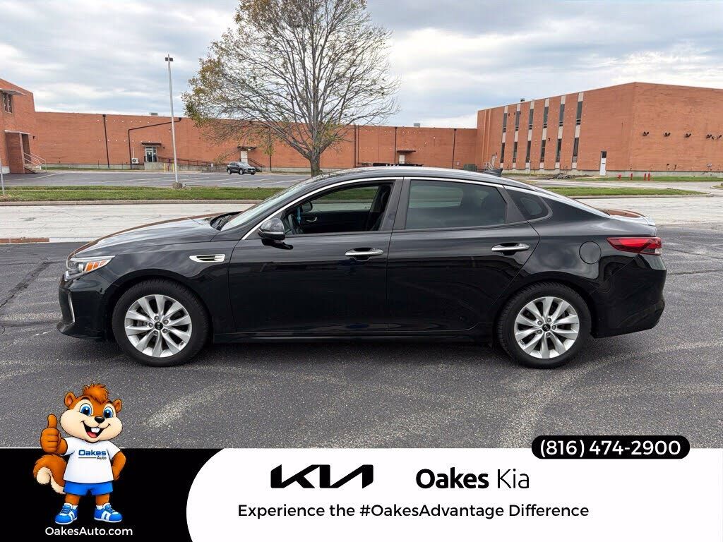 2018 KIA Optima