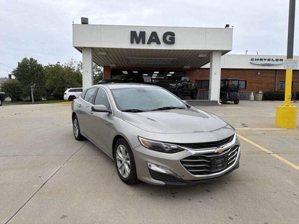 2025 CHEVROLET Malibu