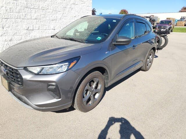 2024 FORD Escape