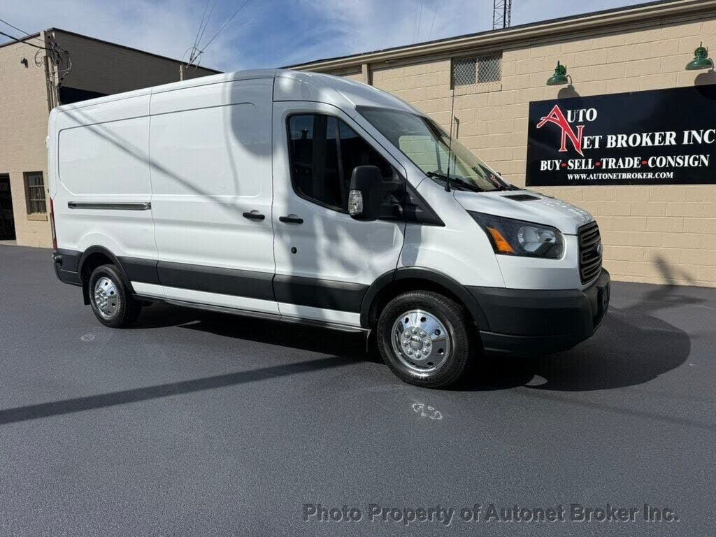 2019 FORD Transit