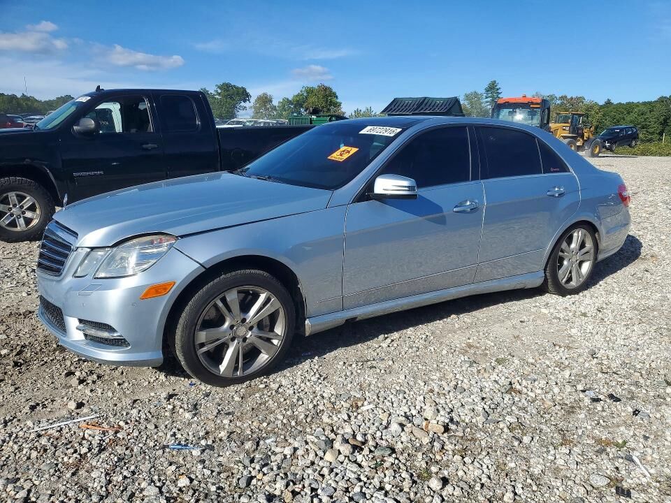 2013 MERCEDES-BENZ E-Class
