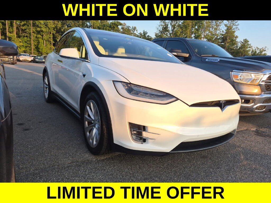 2021 TESLA Model X