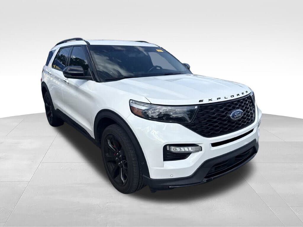 2022 FORD Explorer