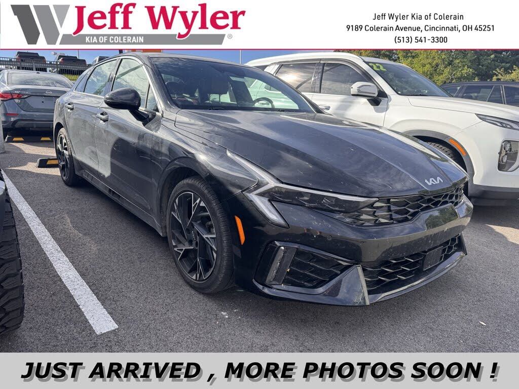 2025 KIA K5