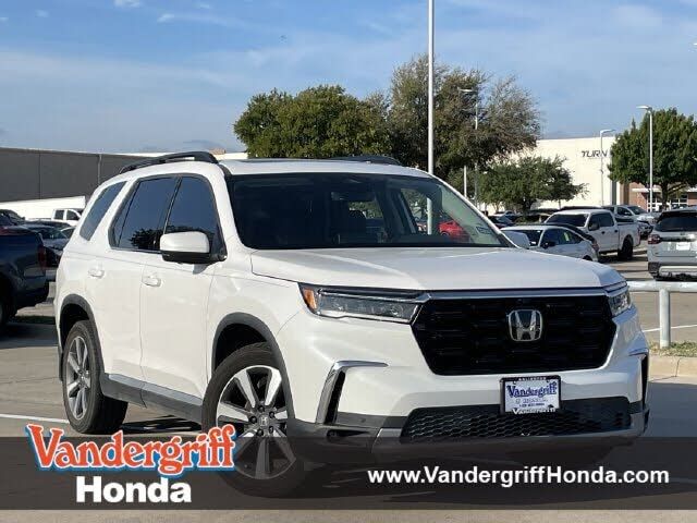 2023 HONDA Pilot