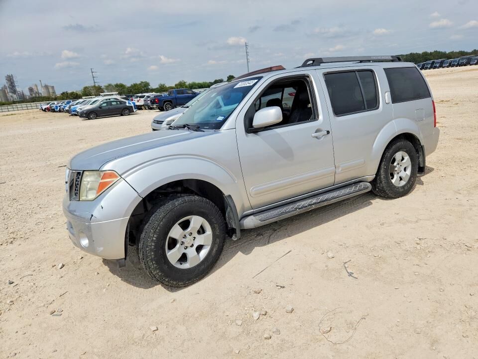 2005 NISSAN Pathfinder