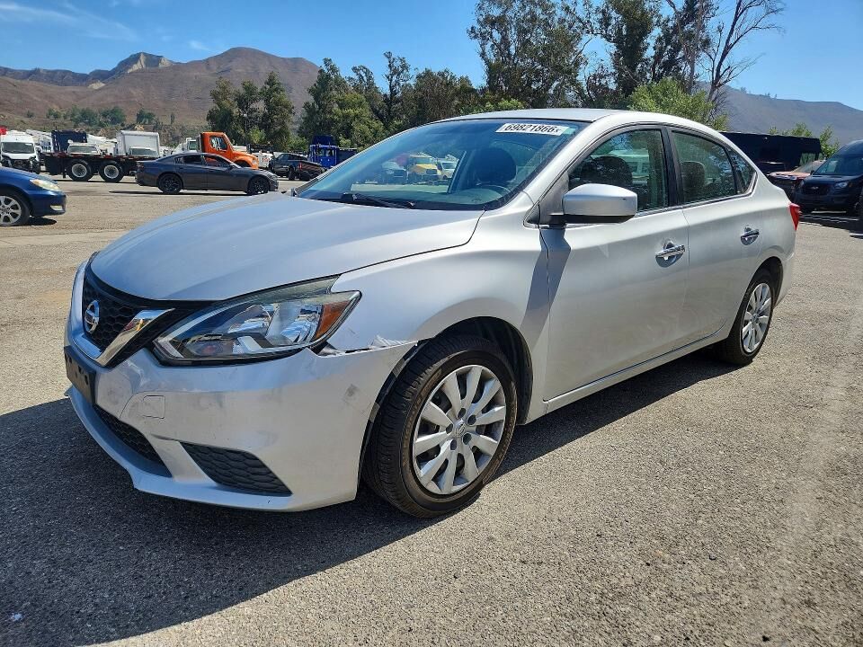 2016 NISSAN Sentra
