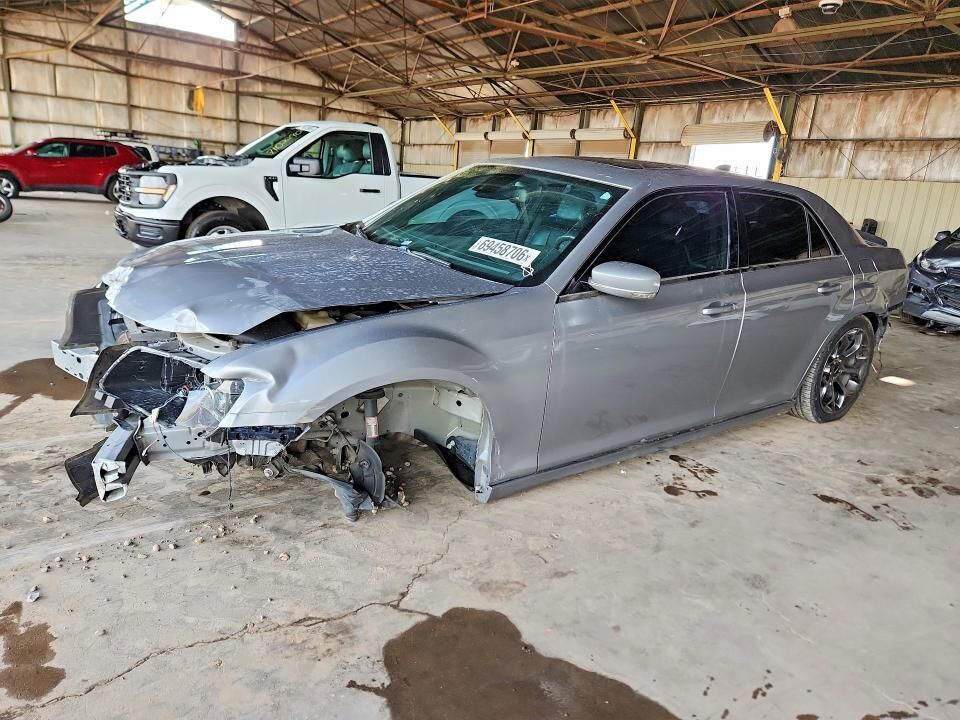 2018 CHRYSLER 300