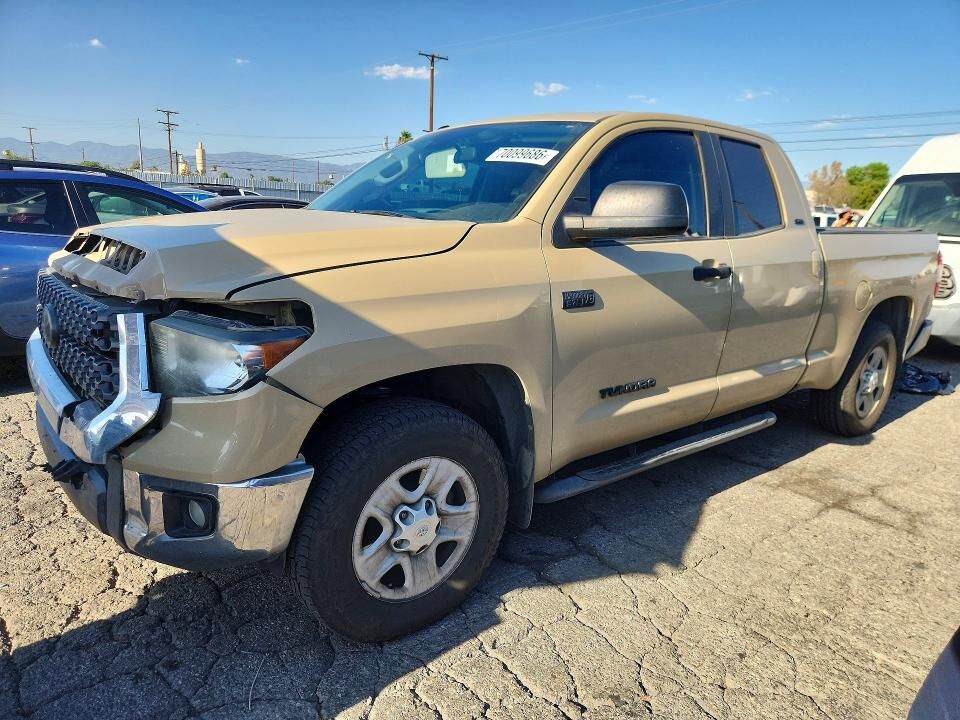 2018 TOYOTA Tundra