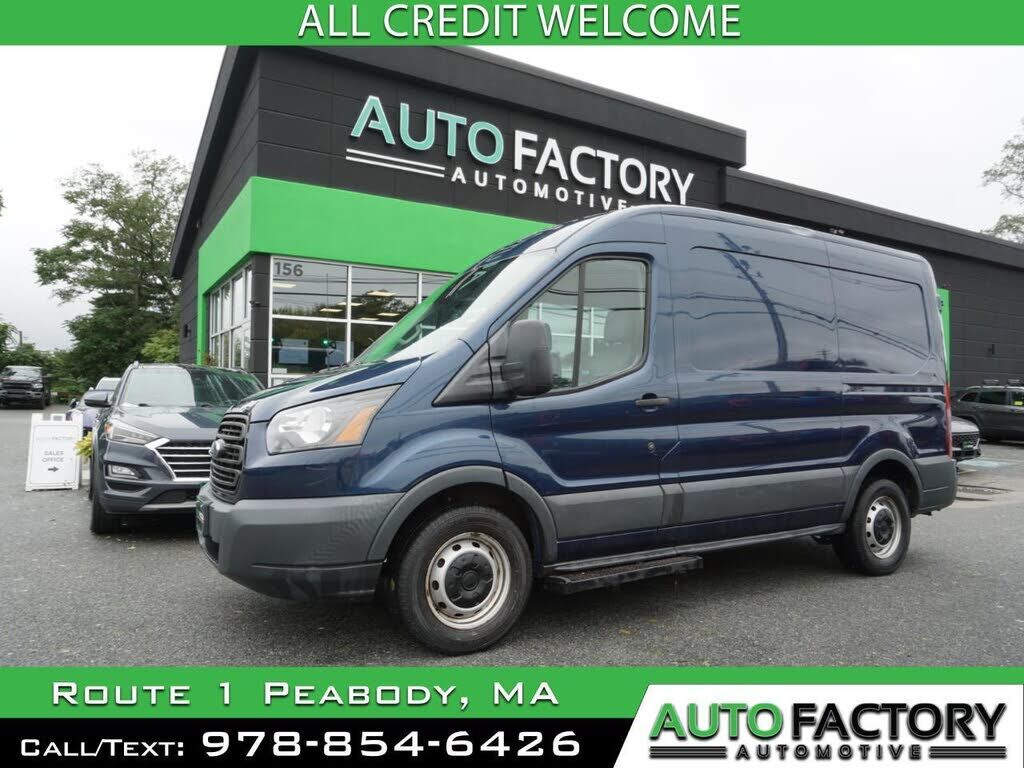 2018 FORD Transit