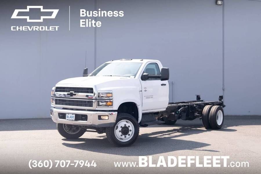 2024 GMC Silverado Medium Duty