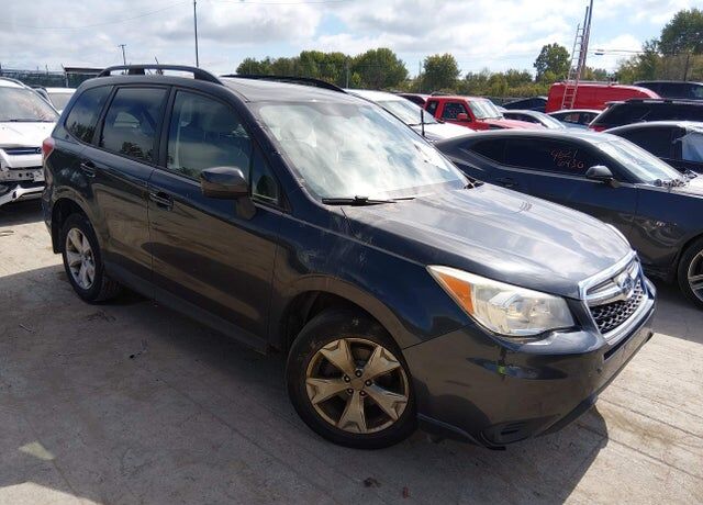 2015 SUBARU Forester