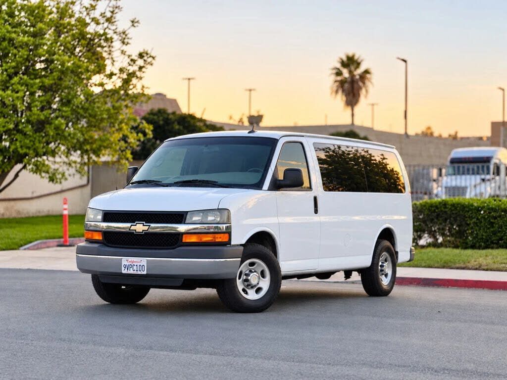 2014 CHEVROLET Express
