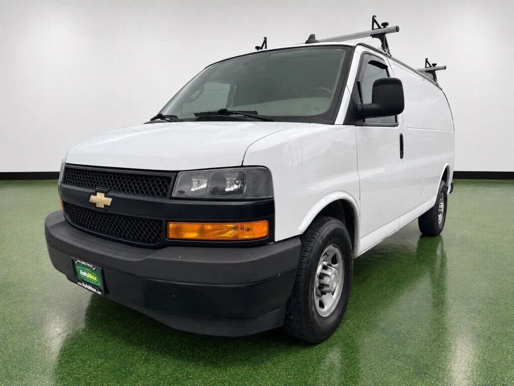 2018 CHEVROLET Express