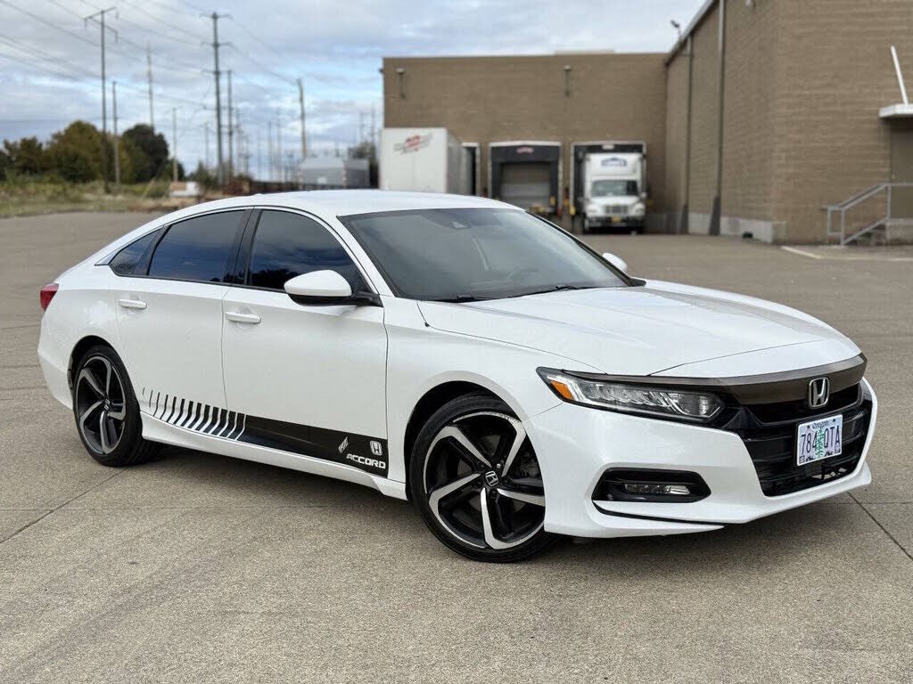 2018 HONDA Accord