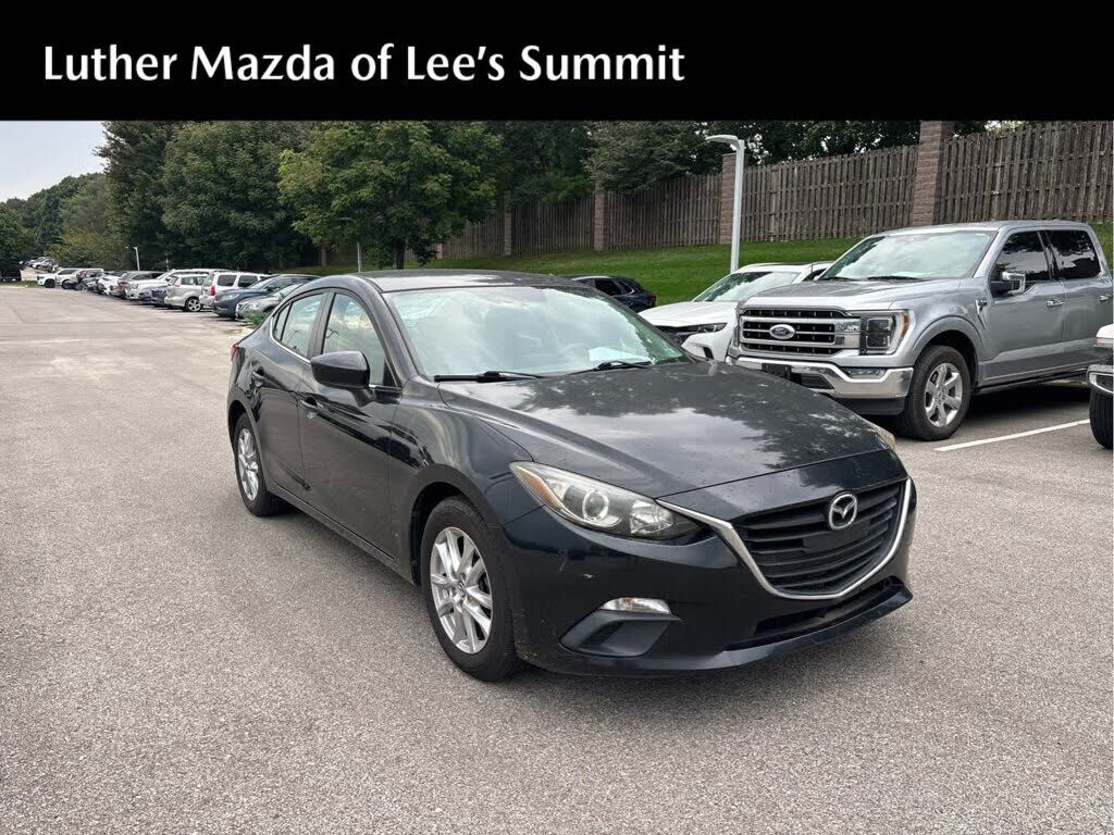 2016 MAZDA Mazda3