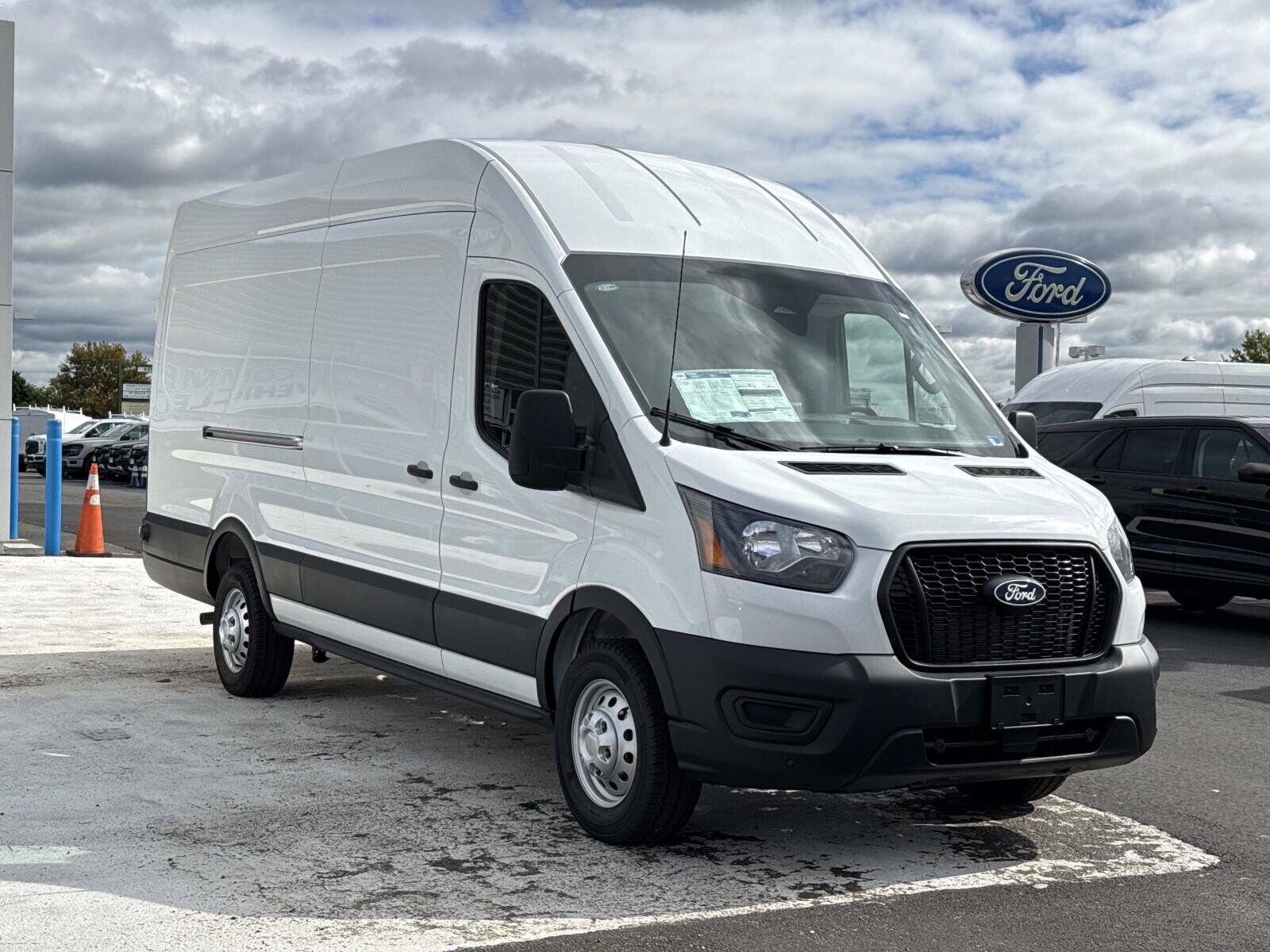 2027 FORD Transit