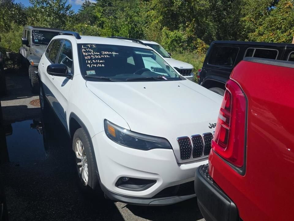 2022 JEEP Cherokee