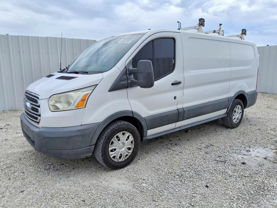 2015 FORD Transit