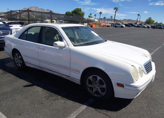 2002 MERCEDES-BENZ E-Class