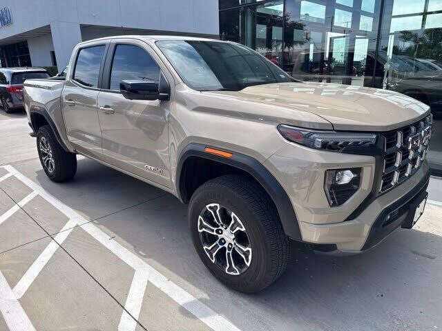 2023 GMC Canyon
