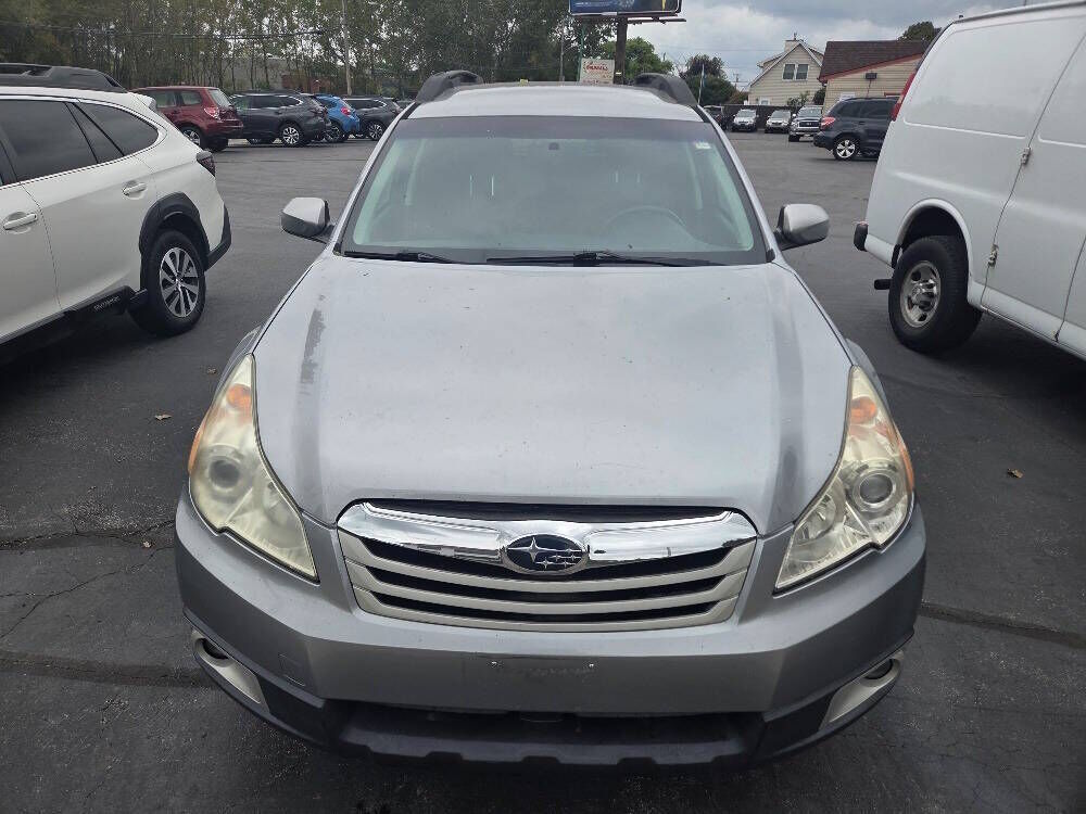 2010 SUBARU Outback