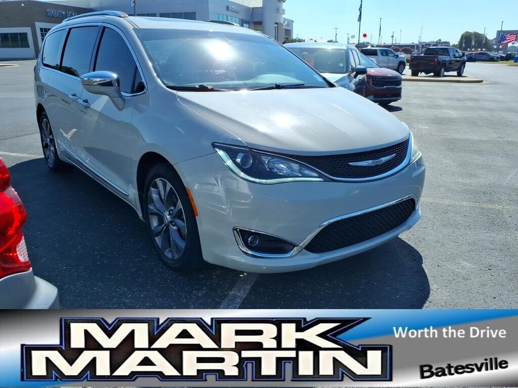 2020 CHRYSLER Pacifica