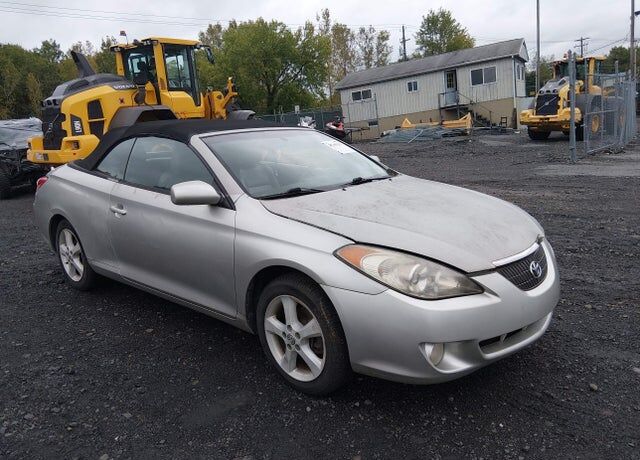 2005 TOYOTA Camry Solara