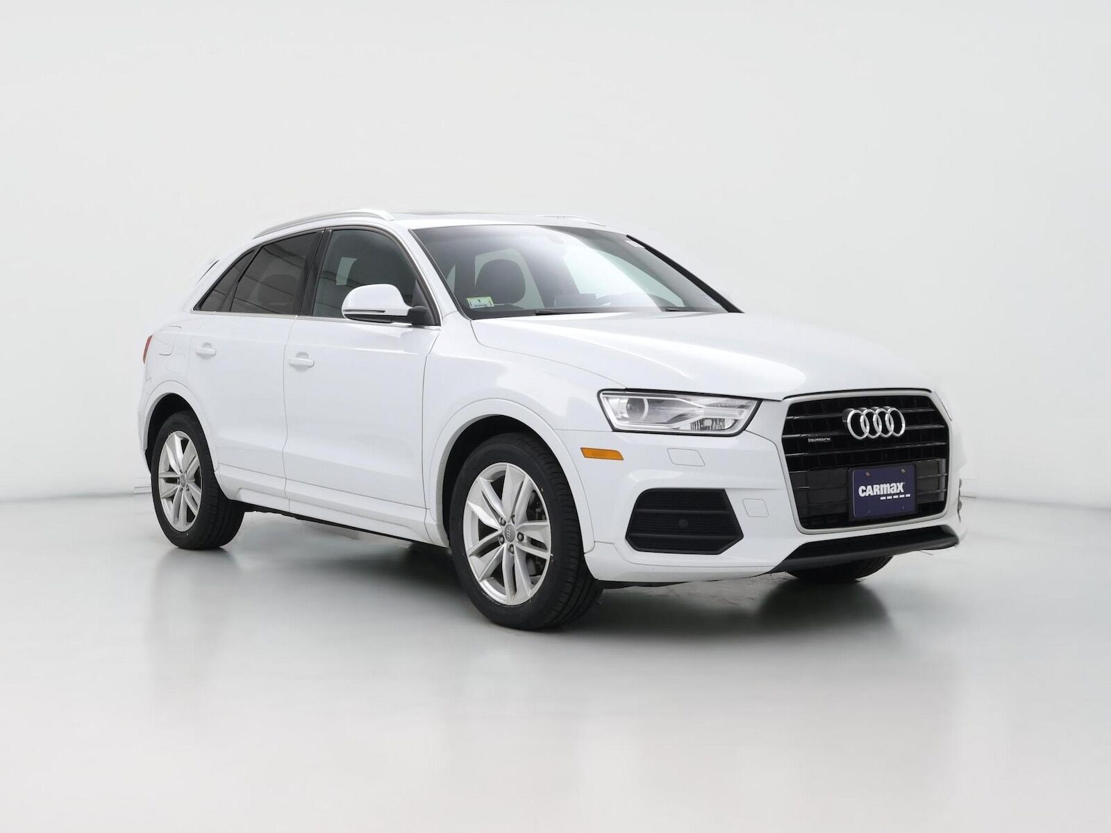 2017 AUDI Q3