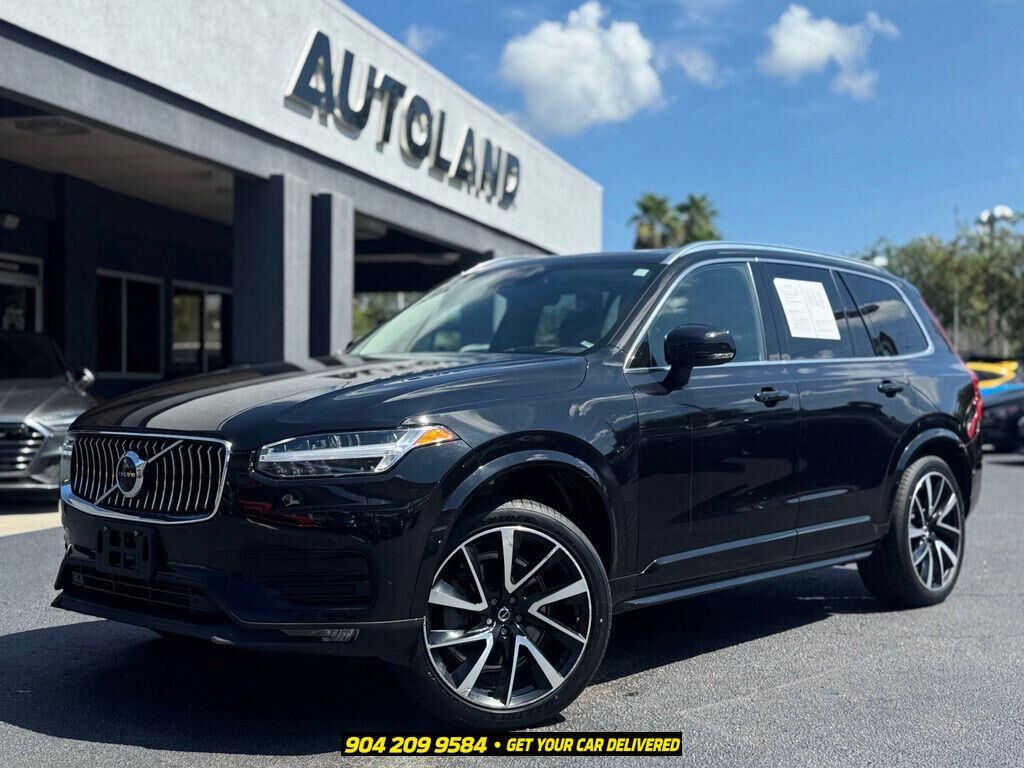 2022 VOLVO XC90