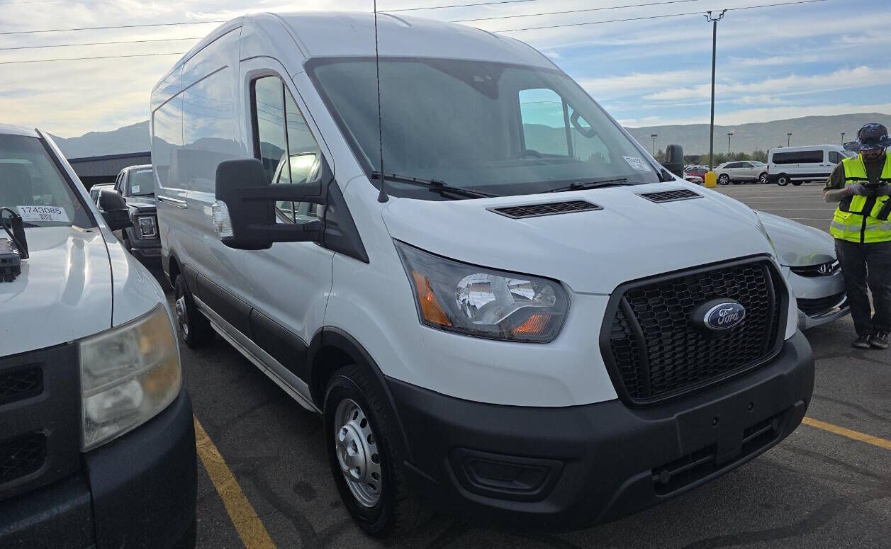 2025 FORD Transit