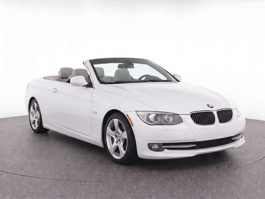 2011 BMW 3 Series