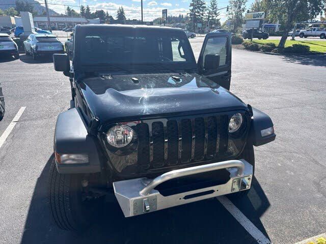 2023 JEEP Gladiator