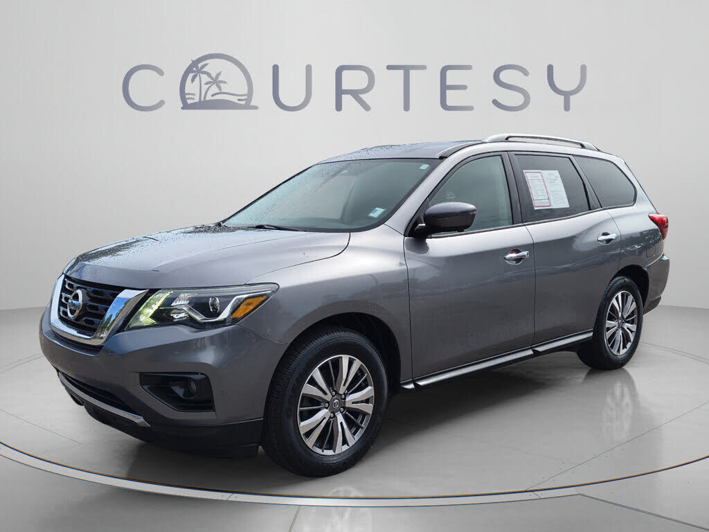 2020 NISSAN Pathfinder
