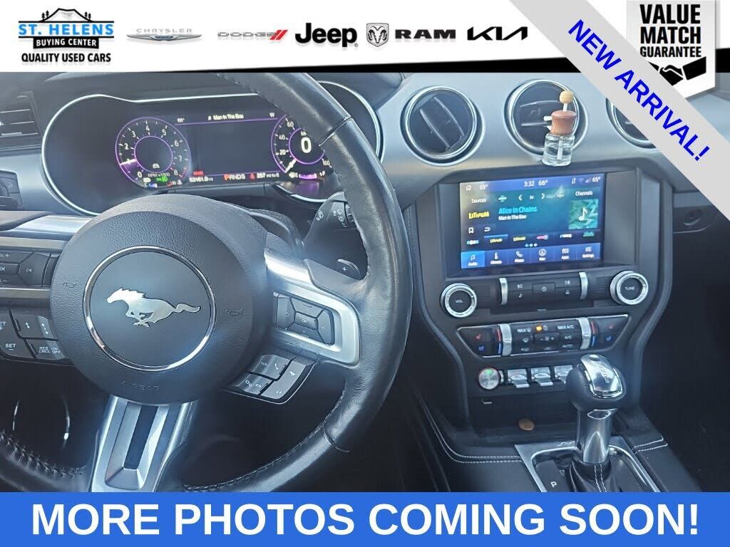 2022 FORD Mustang