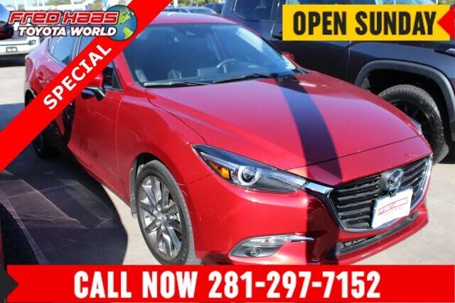 2018 MAZDA Mazda3