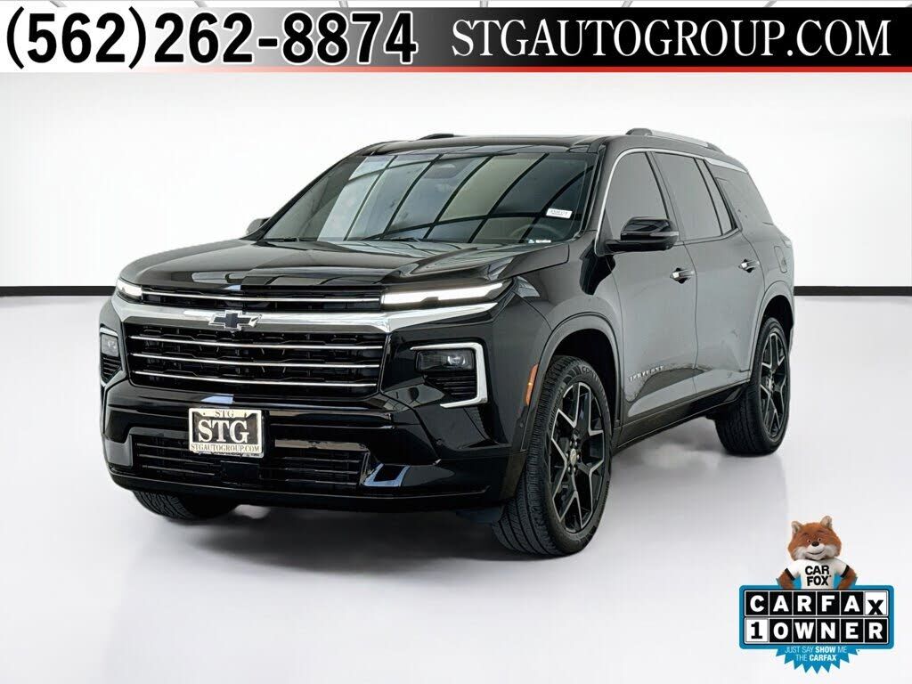 2025 CHEVROLET Traverse