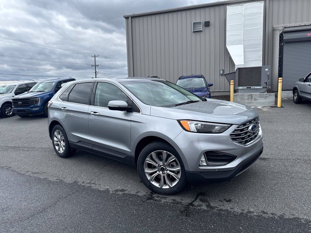 2024 FORD Edge