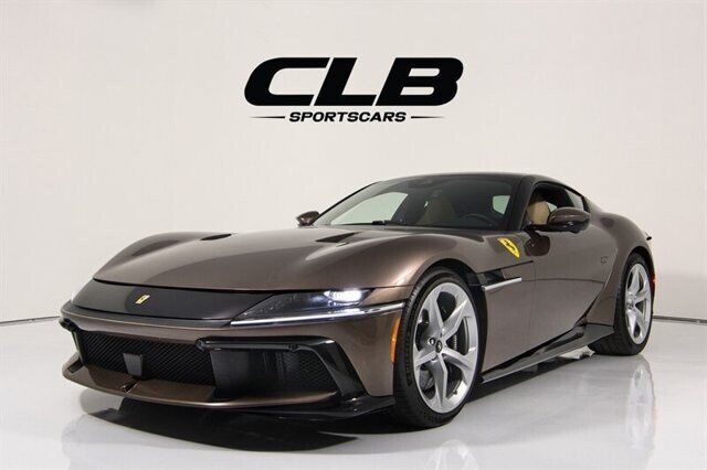 2025 FERRARI 12Cilindri