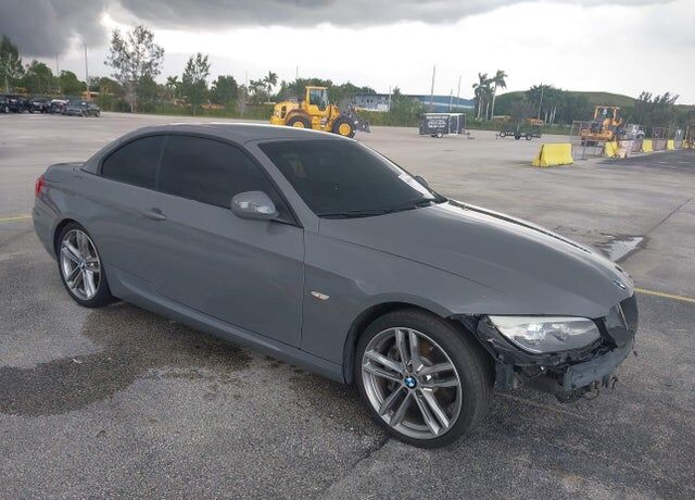 2011 BMW 3 Series
