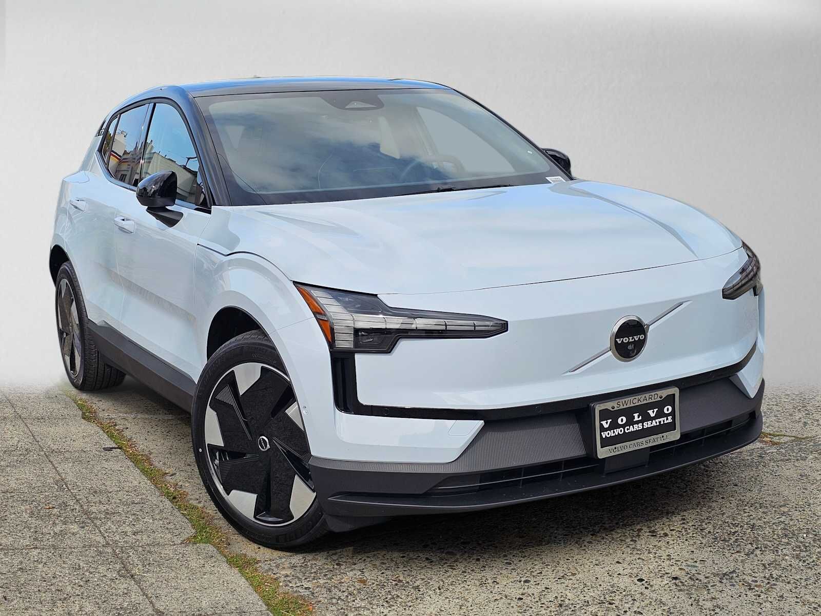 2026 VOLVO EX30