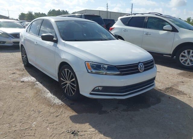 2015 VOLKSWAGEN Jetta