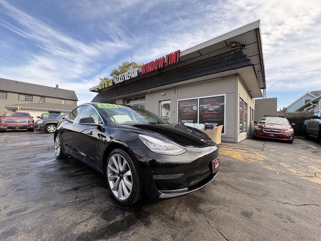 2020 TESLA Model 3
