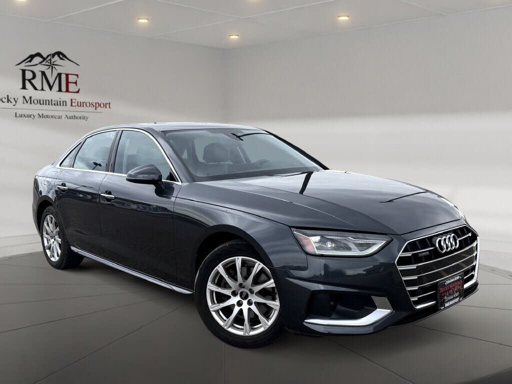 2022 AUDI A4
